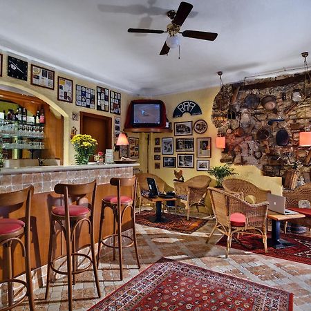 Hotel Garni Riviera Gargnano Εξωτερικό φωτογραφία